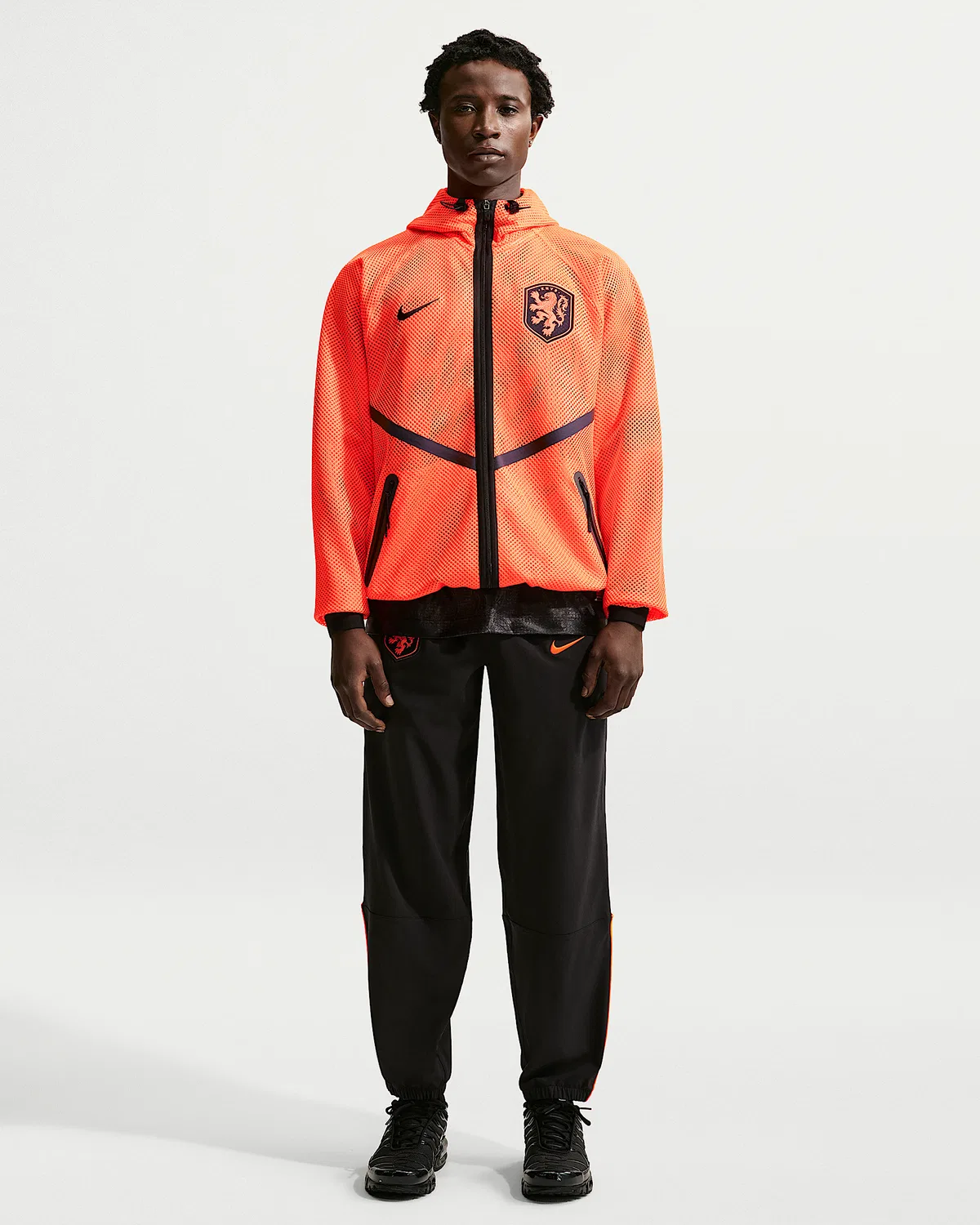 Мужская куртка Nike Dri-FIT Soccer Anthem Jacket Netherlands, Hyper Crimson/Black/Black — фото 4