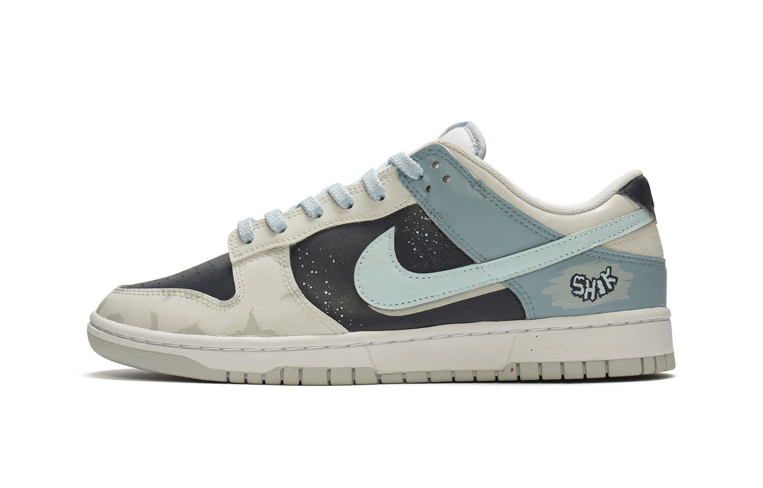 

Кроссовки Nike Dunk Skateboarding Shoes Women's Low-top Gray/Blue, серый
