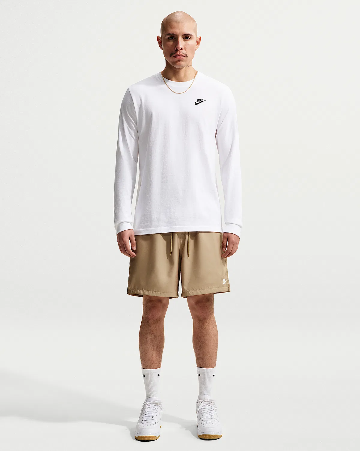 Мужские шорты Nike Club Woven Flow, Parachute Beige/White