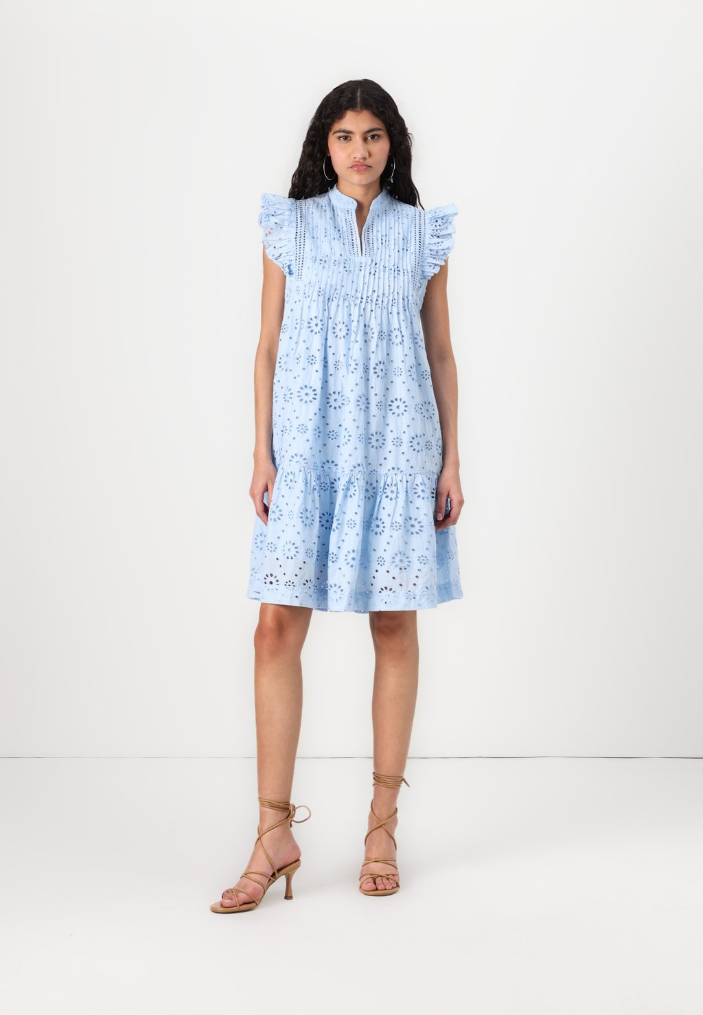

Повседневное платье ARYA DRESS YAS, светло-голубой