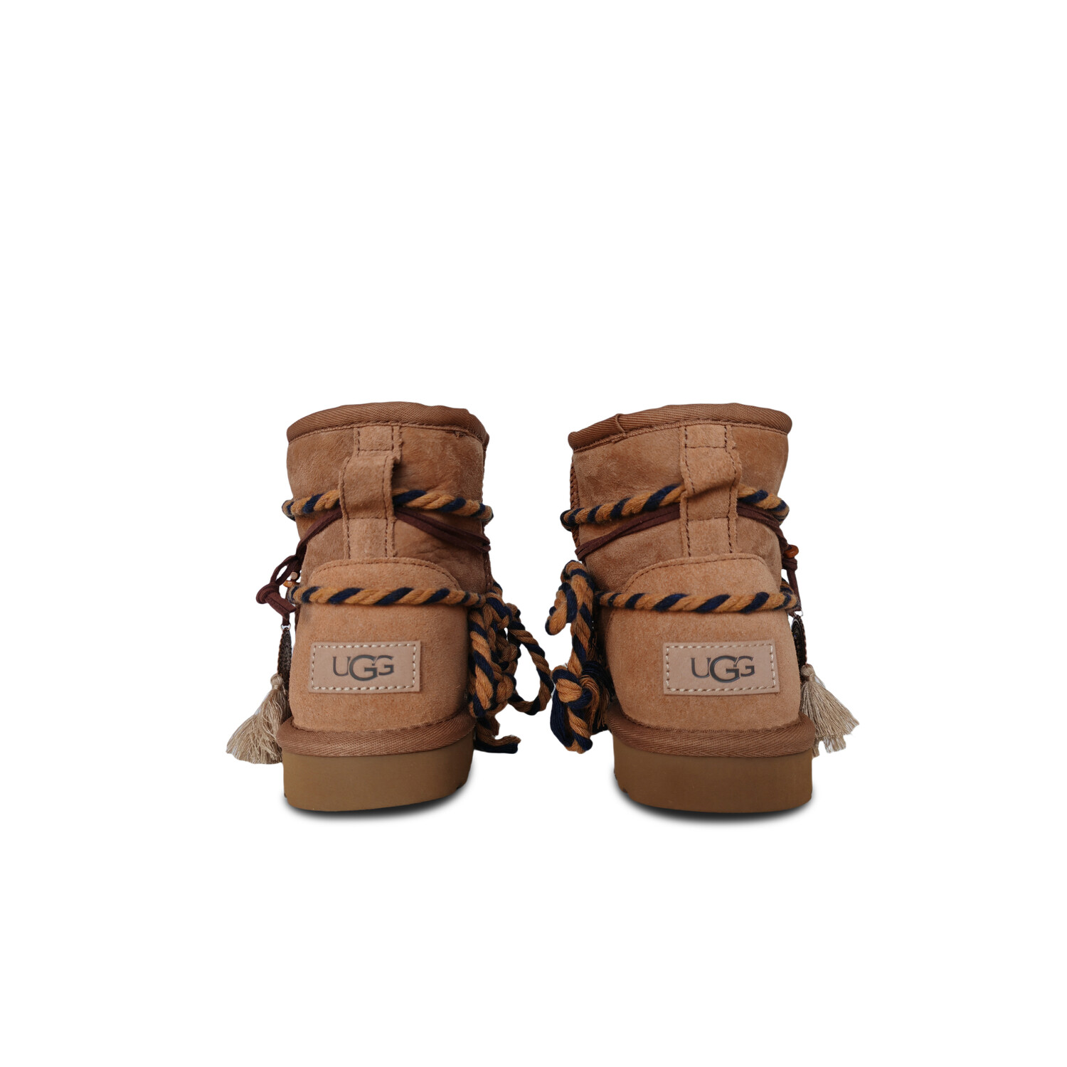 

CLASSIC MINI Зимние ботинки женские каштановые Ugg, цвет Chestnut