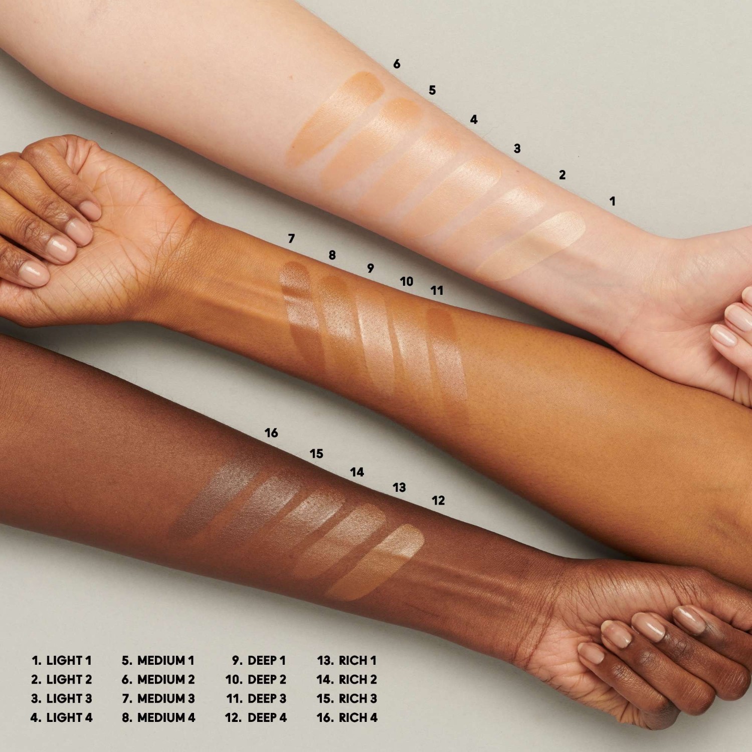 Тональный крем для лица strobe dewy skin tint Mac, 3 - light 3, объем 30 мл — фото 4