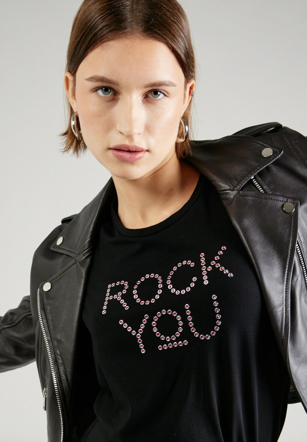 

Футболка с принтом MARY Guido Maria Kretschmer Collection, черный