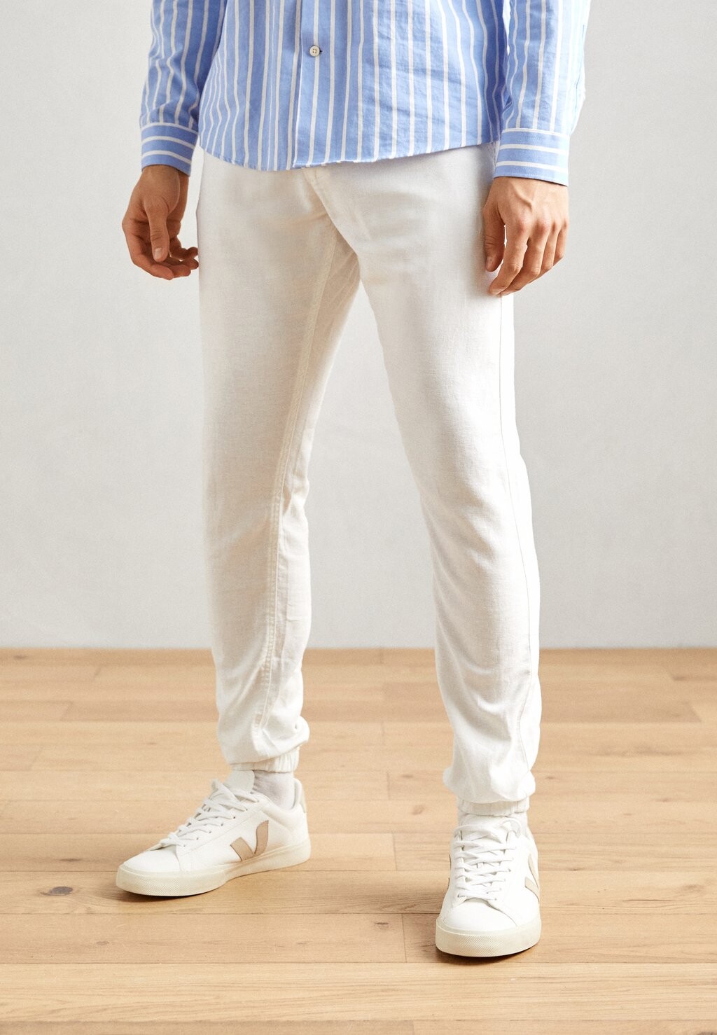 

Брюки INDICODE JEANS, цвет offwhite