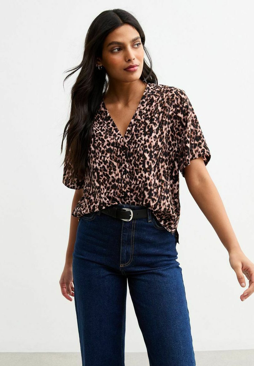 

Блуза LEOPARD PRINT BUTTON FRONT New Look, коричневый