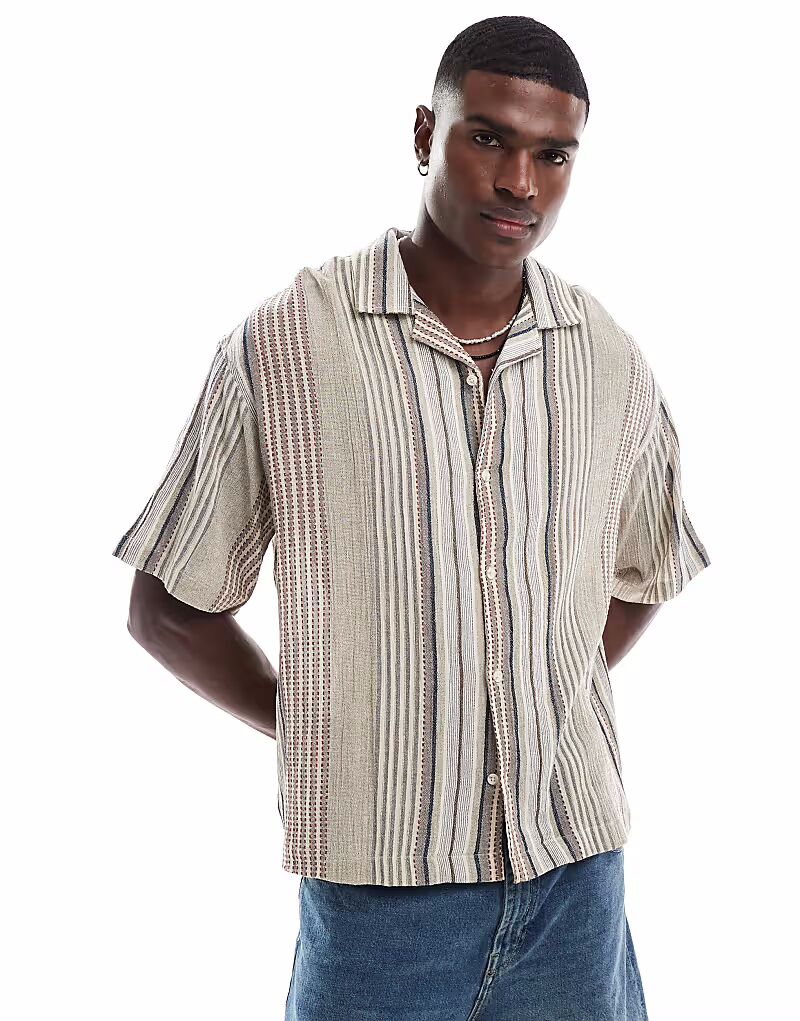 

Текстурированная рубашка в ретро-полоску коричневого цвета Pull&Bear