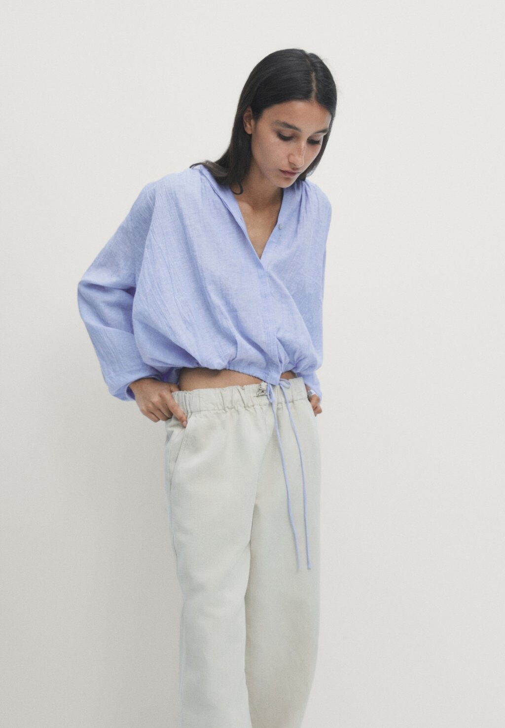 

Блузка With Gathered Neckline Massimo Dutti, светло-голубая