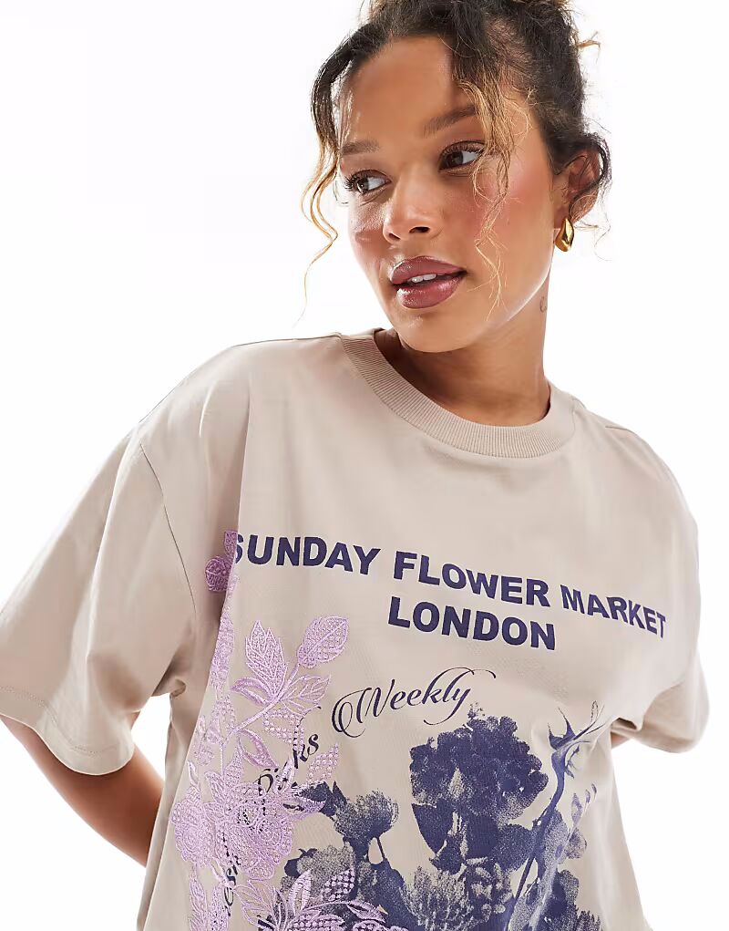 

Футболка оверсайз ASOS DESIGN с вышитой графикой цветочного рынка
