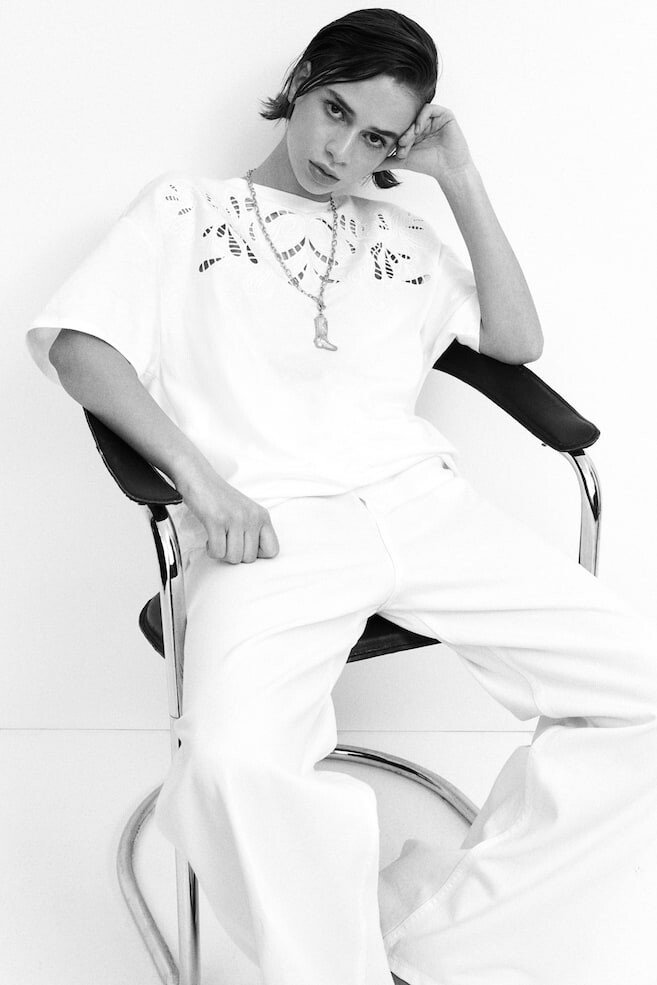 

Футболка оверсайз с узором H&M, белый