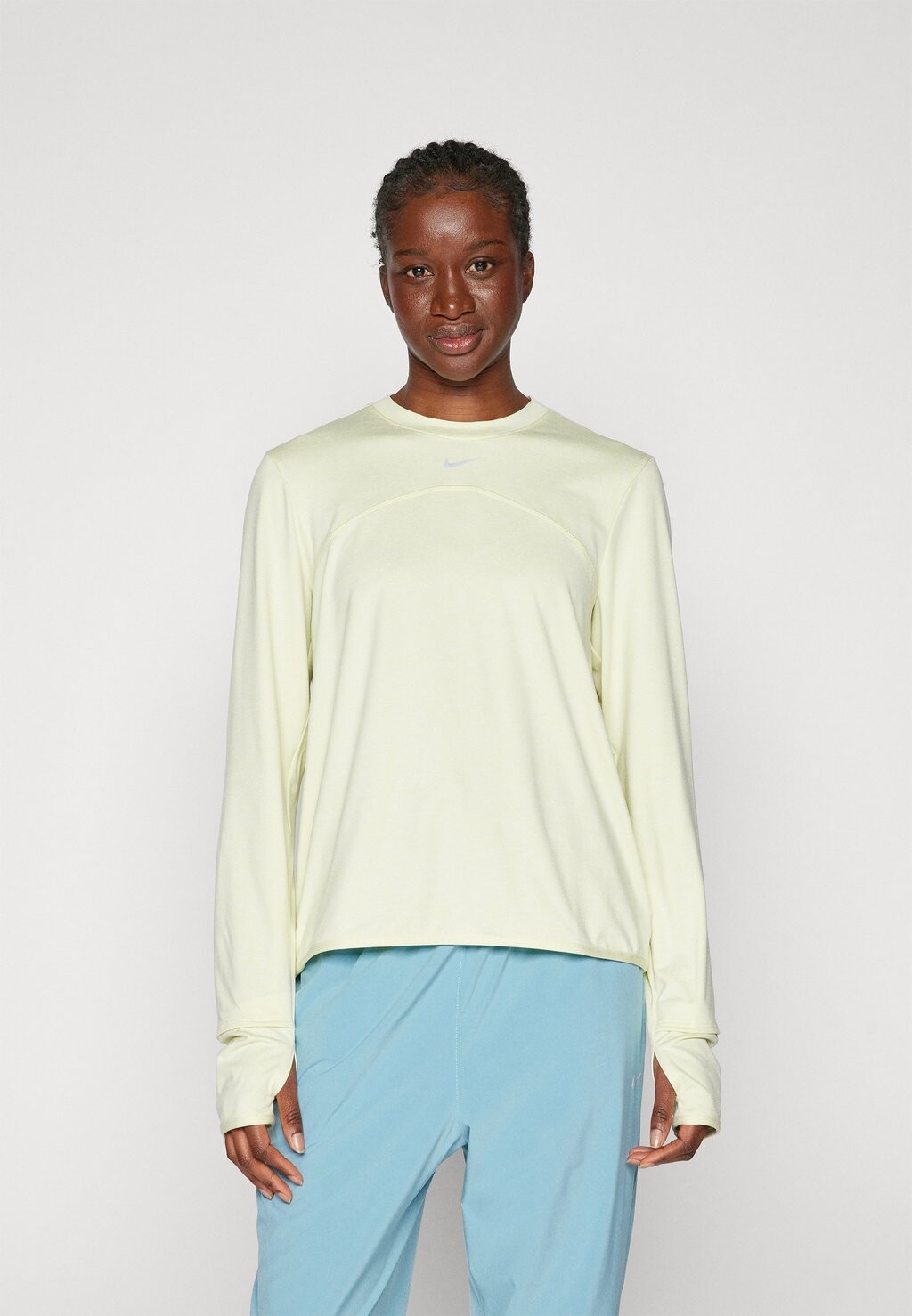 

Футболка с длинным рукавом SWIFT TOP Nike, желтый