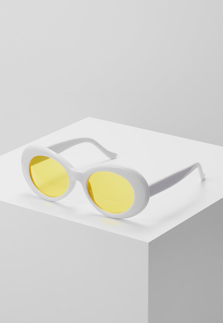 

Солнцезащитные очки COBAIN Urban Classics, цвет white/yellow