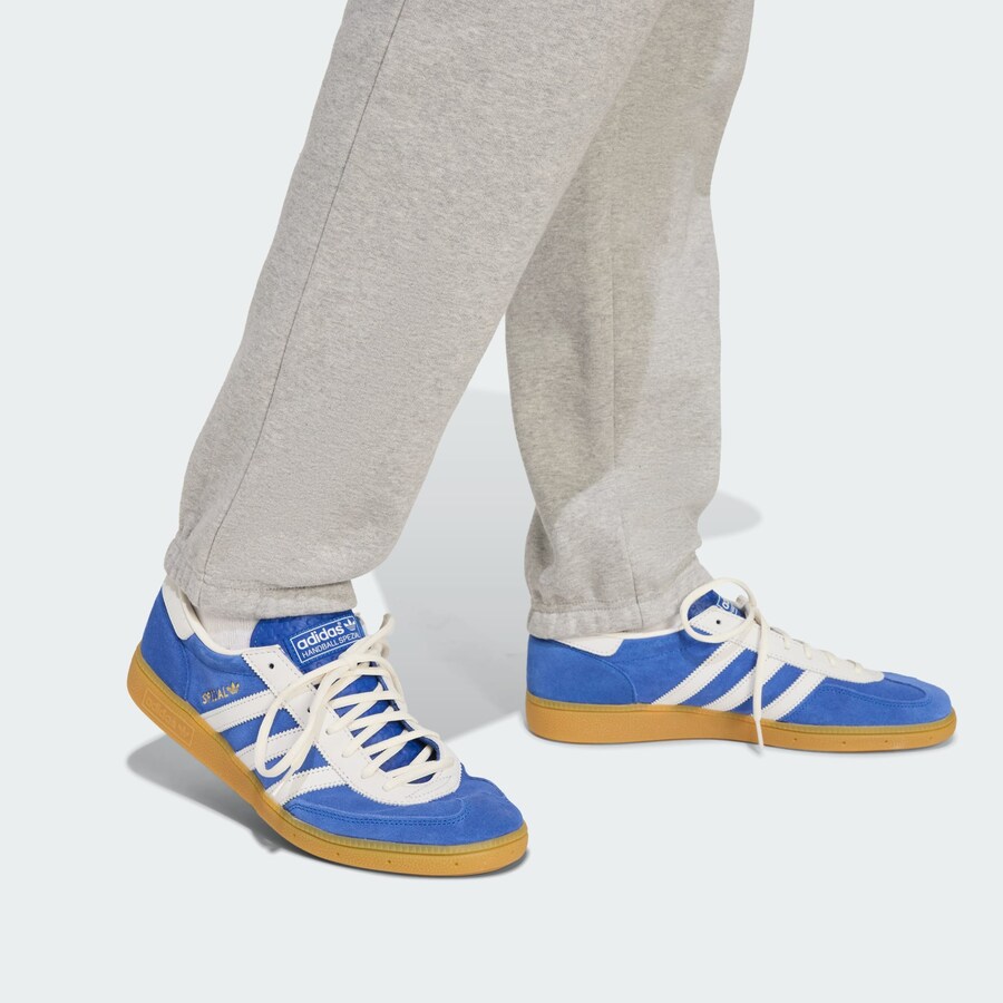Зауженные брюки ADIDAS ORIGINALS Trefoil Essentials, светло-серый — фото 4