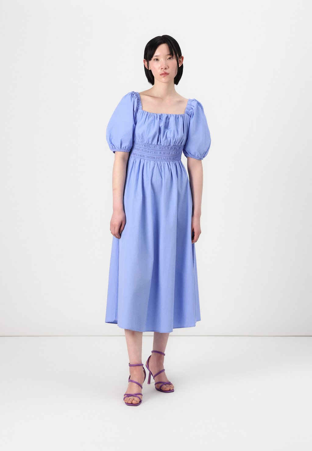 

Повседневное платье VMHIMMA CALF DRESS Vero Moda, светло-голубой