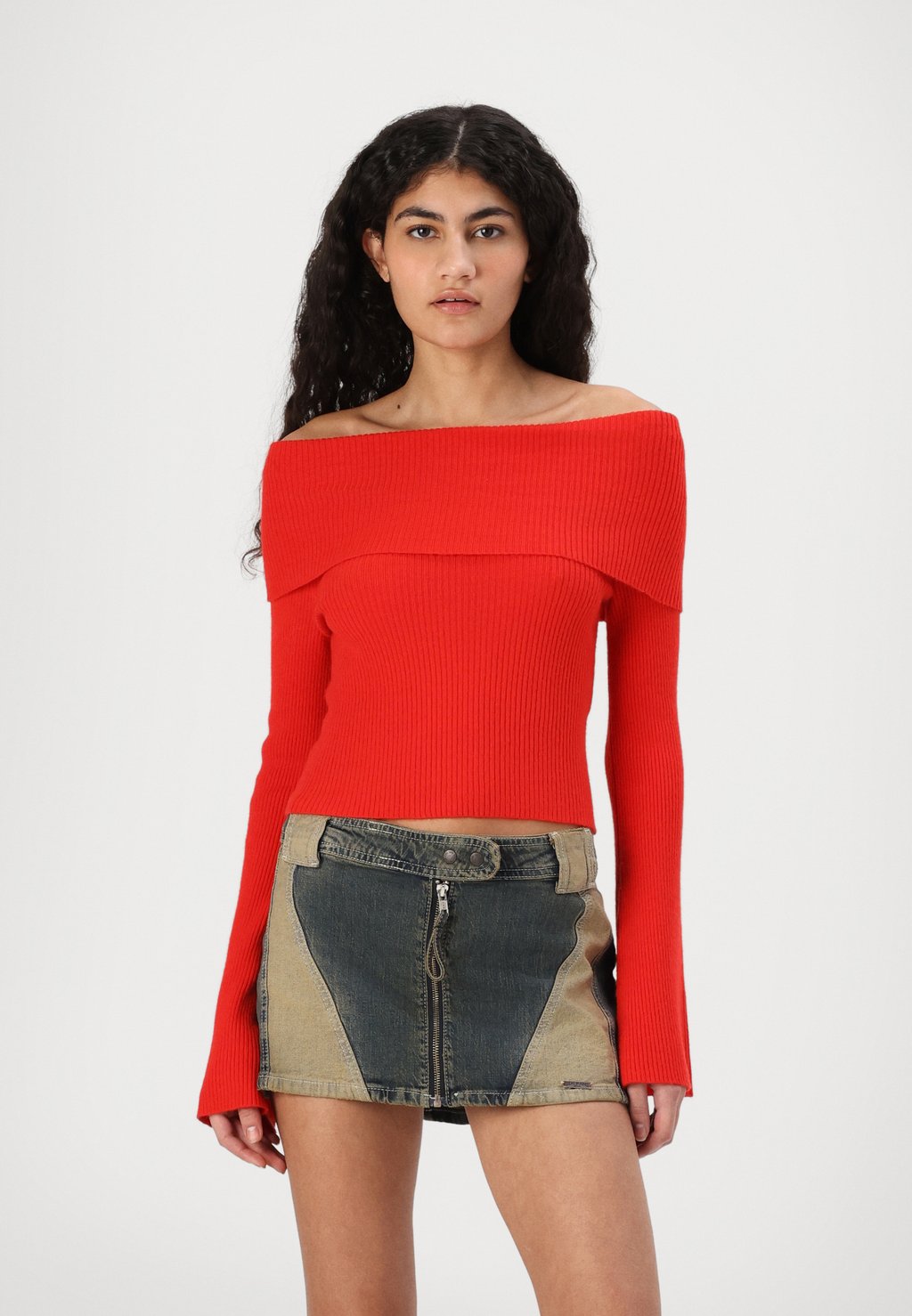 

Свитер ONLJAYDEN OFF SHOULDER ONLY, красный