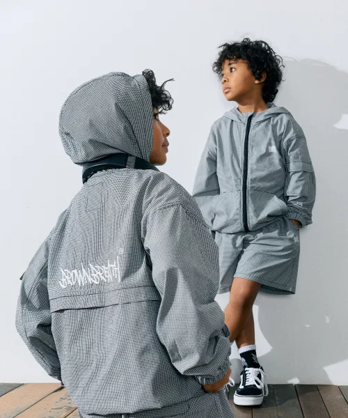 Детский ветрозащитный костюм KIDS SEERSUCKER WINDBREAKER SETUP BROWNBREATH KIDS