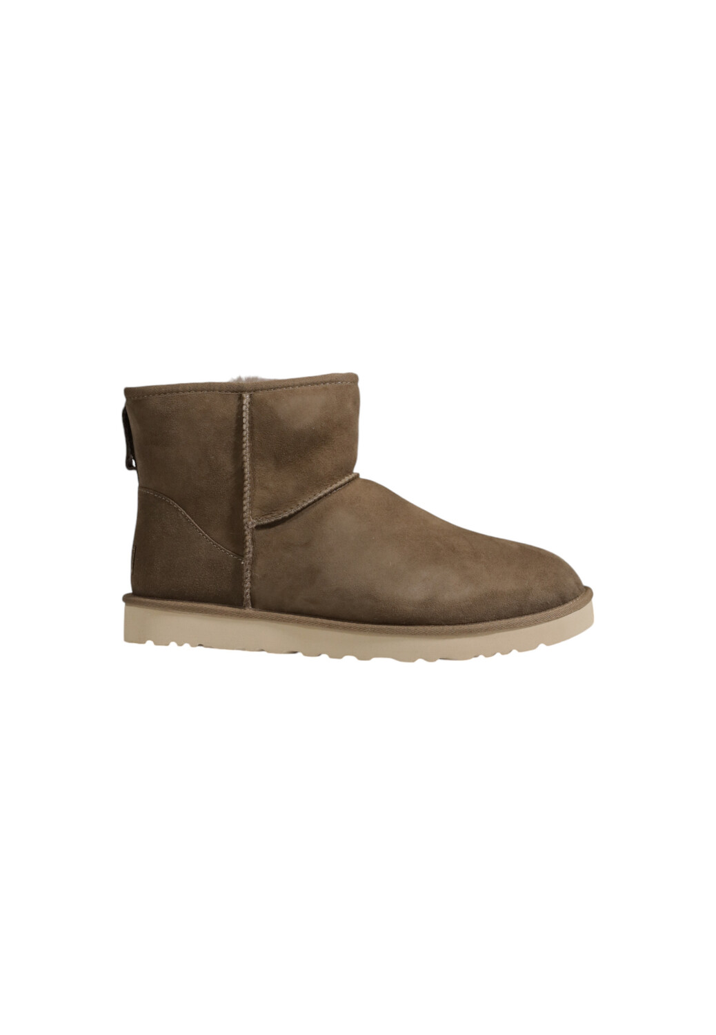 

Ботинки UGG на плоской подошве, коричневый