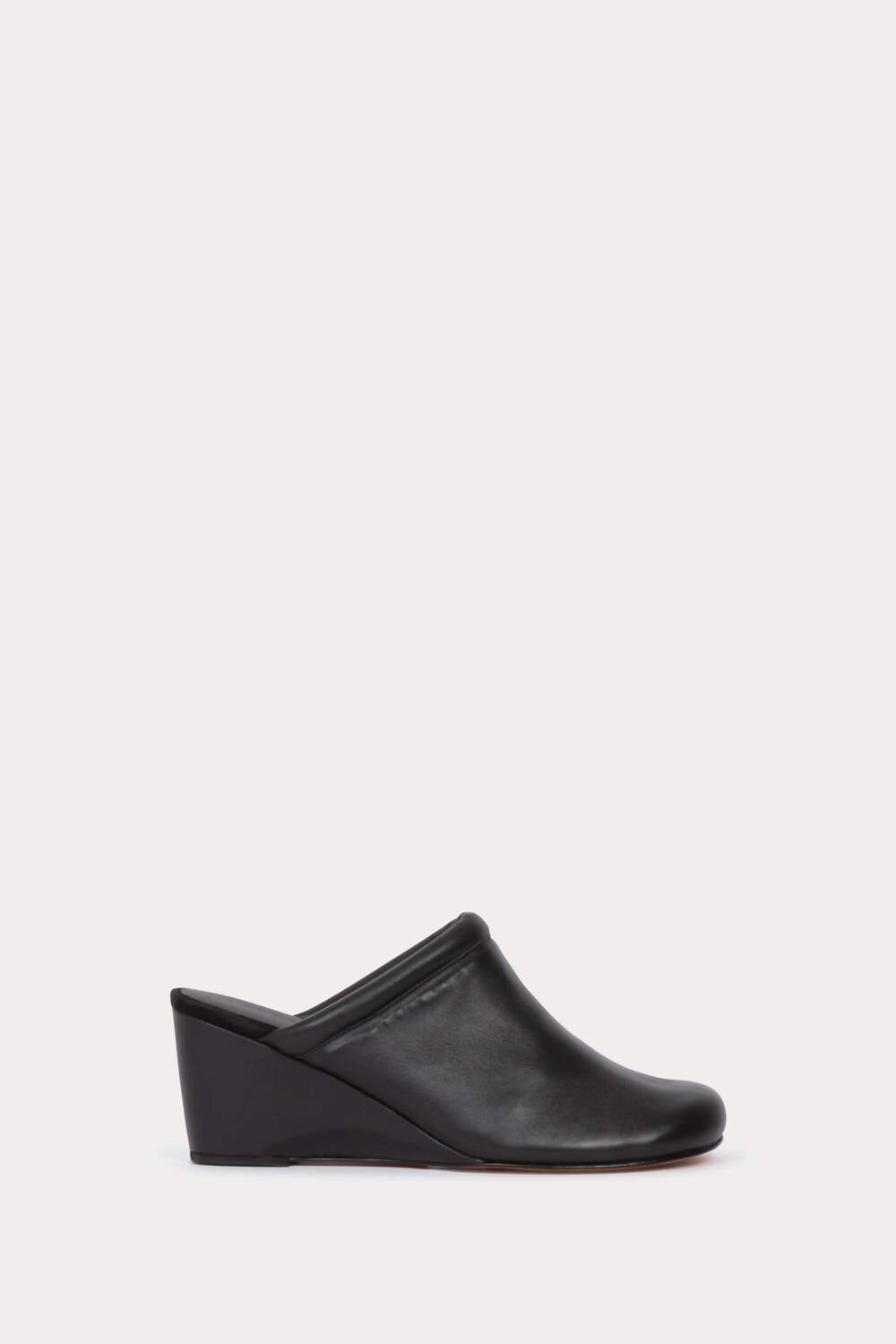 

Черные сандалии на танкетке Low Bully Rachel Comey, черный