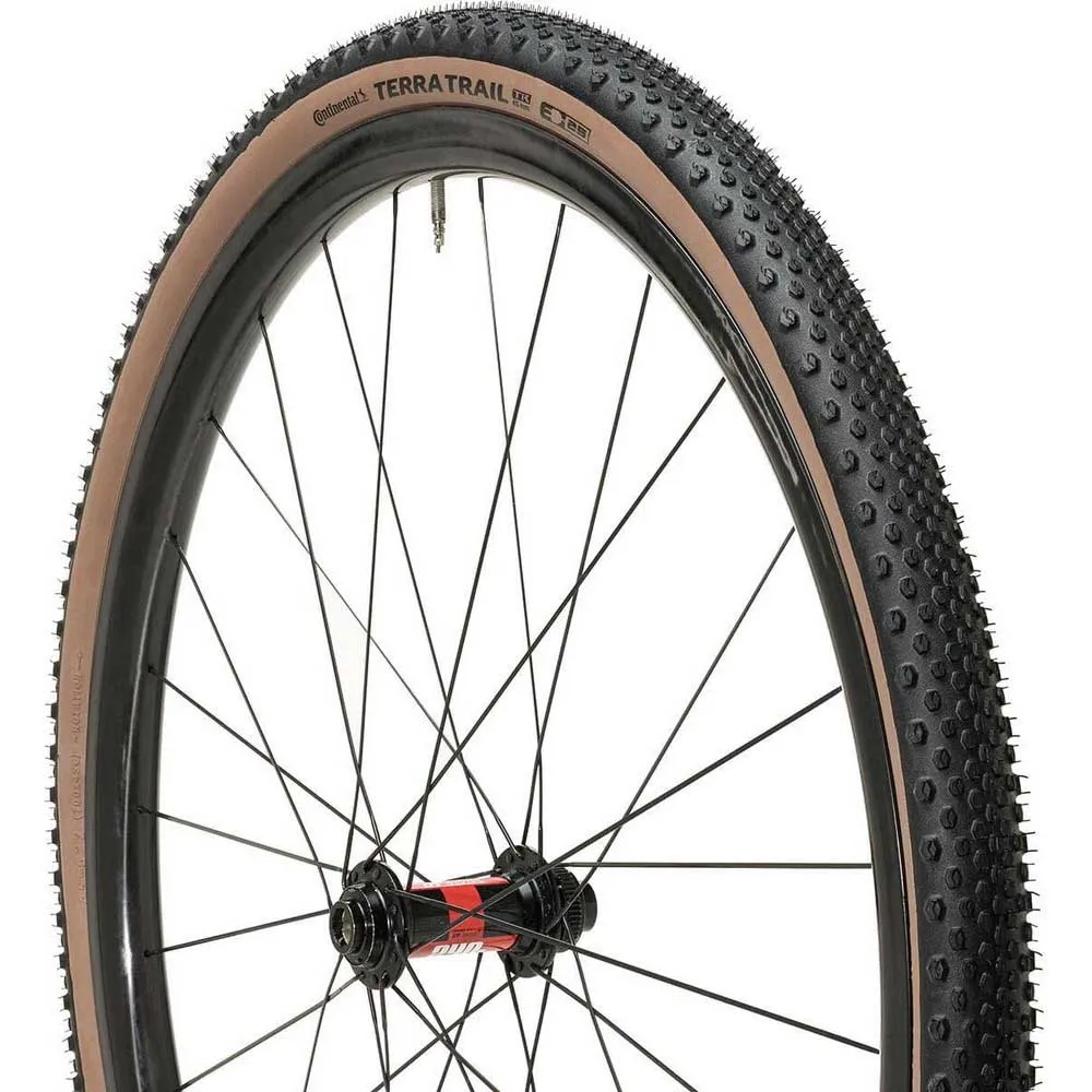 

Гравийная шина Continental Terra Trail ShieldWall Tubeless 700 x 45, серебряный