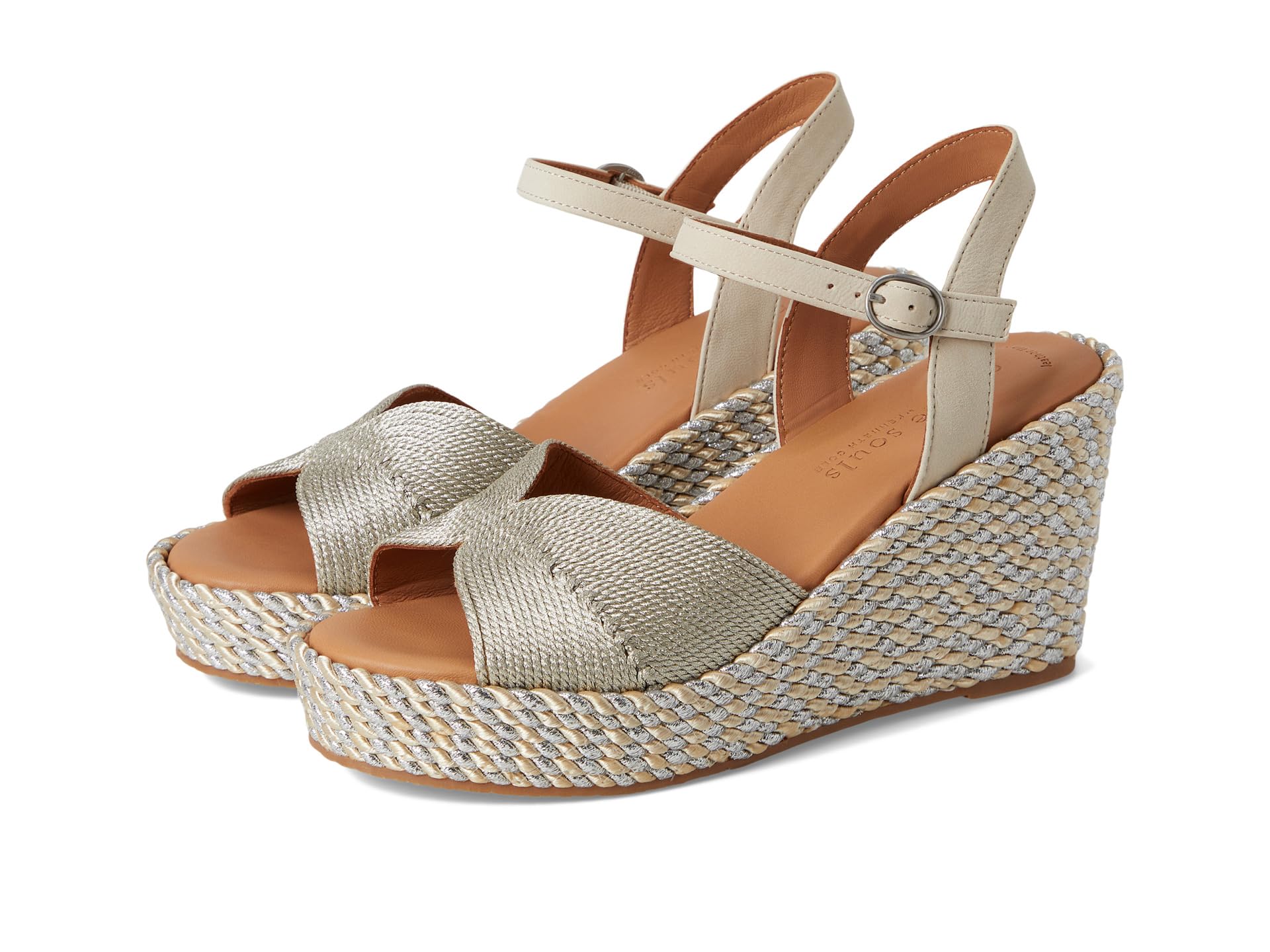 Сандалии Gentle Souls by Kenneth Cole Nola, цвет Stone Fabric