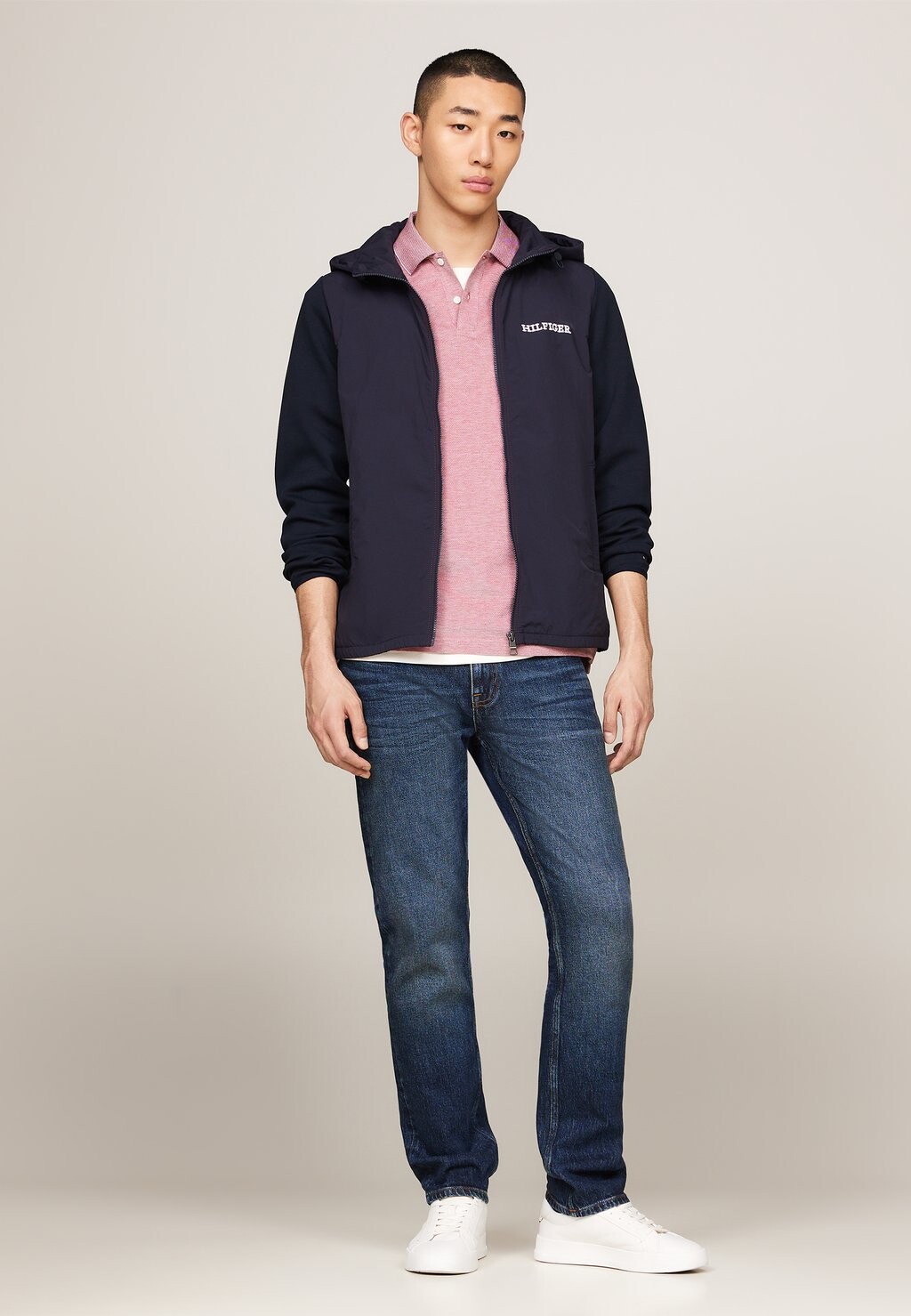 

Легкая куртка MONOTYPE MIX MEDIA ZIP THRU Tommy Hilfiger, темно-синий