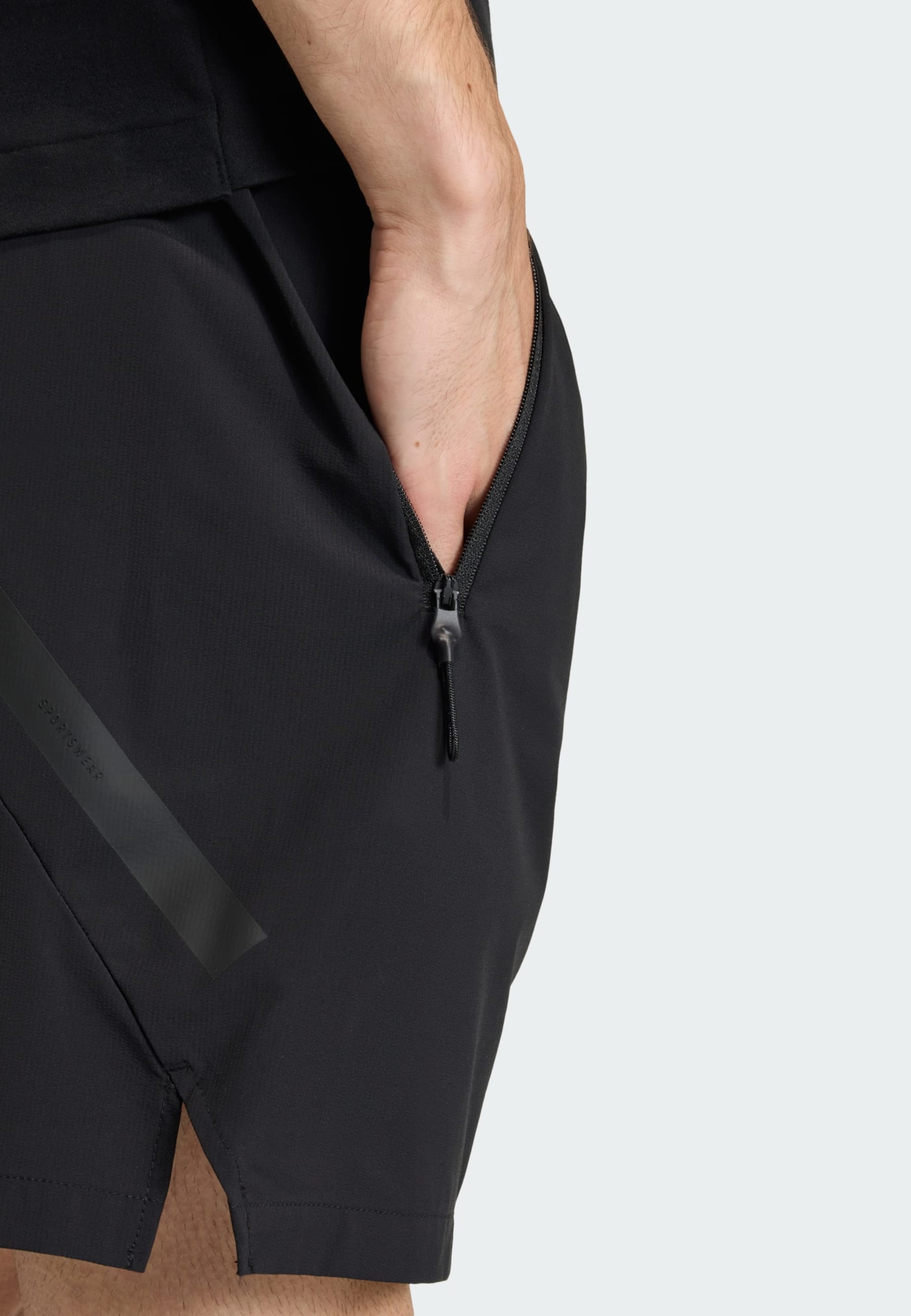 Adidas Sportswear Шорты для тренировок Regular 'Z.N.E.' в черном цвете — фото 4