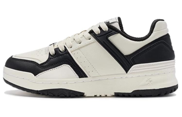 

Кроссовки XTEP Lifestyle Shoes Women's Low-top, черный