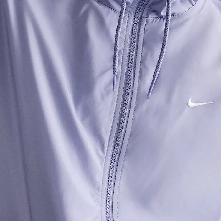 Nike Классическая спортивная куртка с капюшоном для женщин, Purple — фото 4