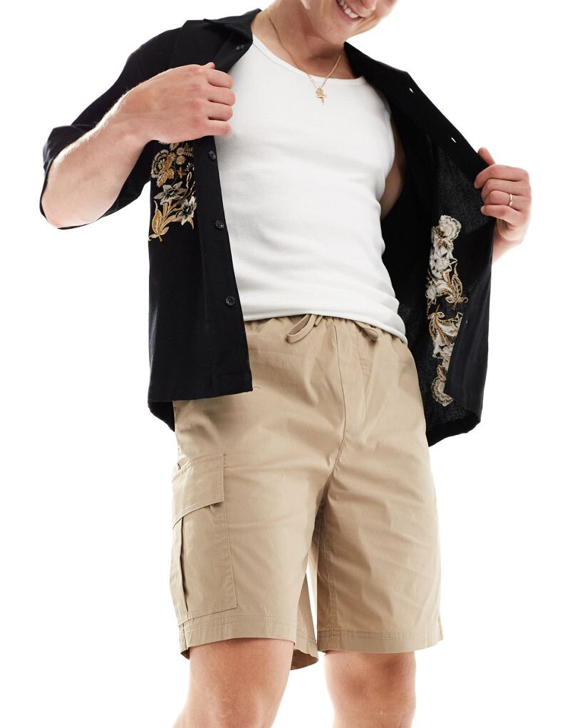 

Selected Homme – бежевые шорты-карго свободного кроя