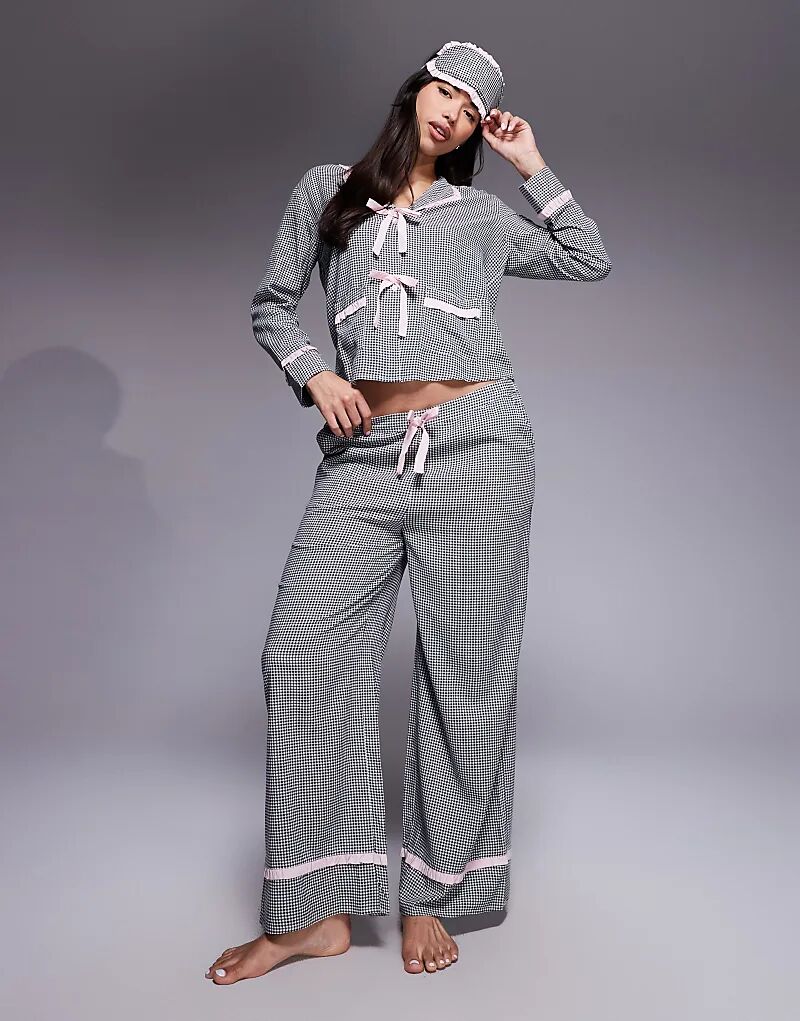 

Пижамный комплект River Island в клетку гингем с воротником-оборкой, черный