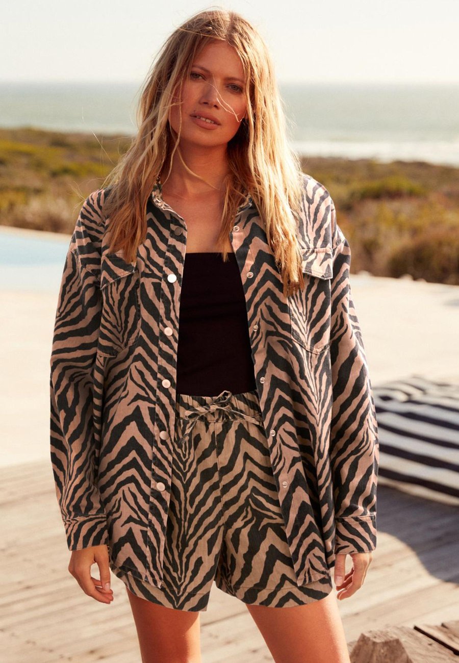 

Блуза Next Button-down blouse, Tiger Print/Multi-Coloured