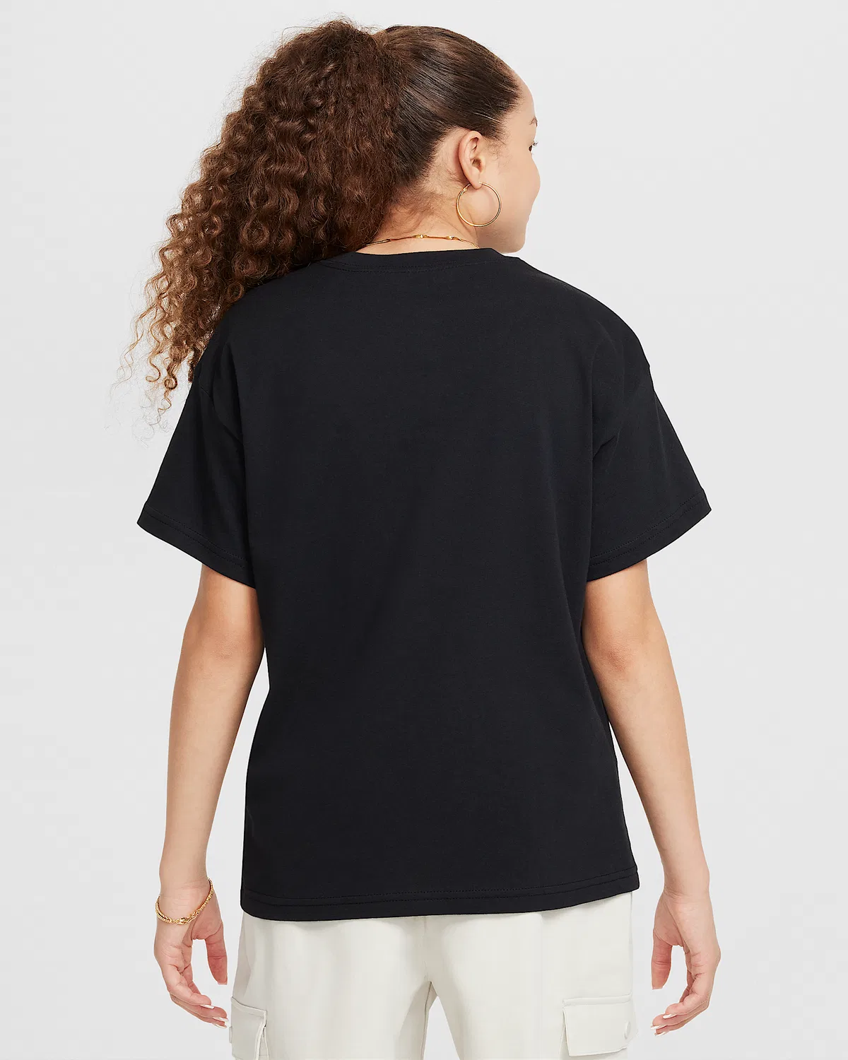 Детская футболка Nike Sportswear Essential, Black — фото 2