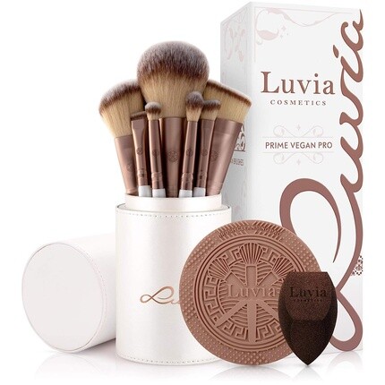 

Набор кистей для макияжа Luvia Prime Vegan Pro, 12 кистей с местом для хранения, спонжем для блендера и ковриком для чистки — Pearl & Coffee, Luvia Cosmetics