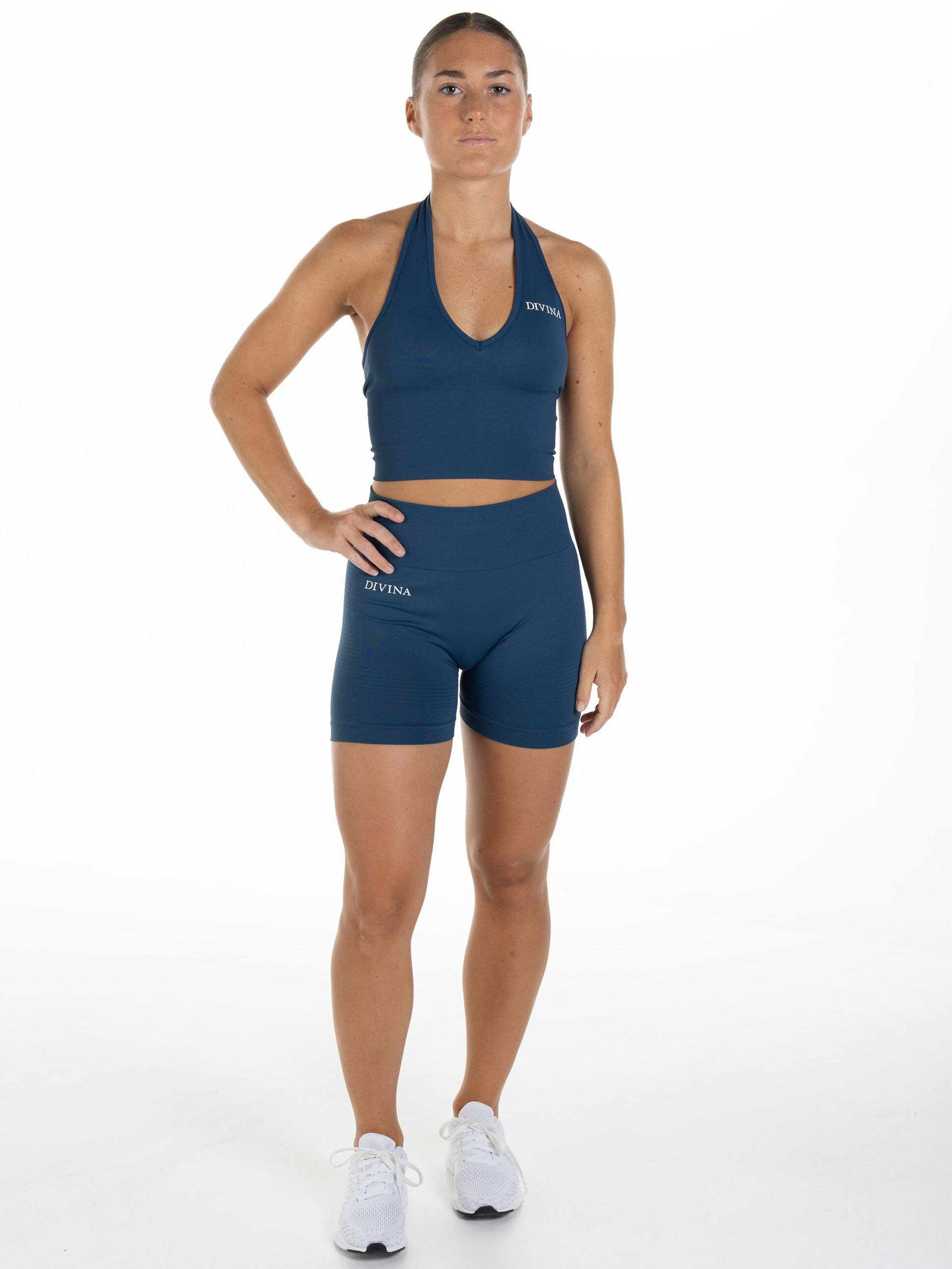 

Divina Узкие спортивные шорты 'Sleek' в цвете Navy