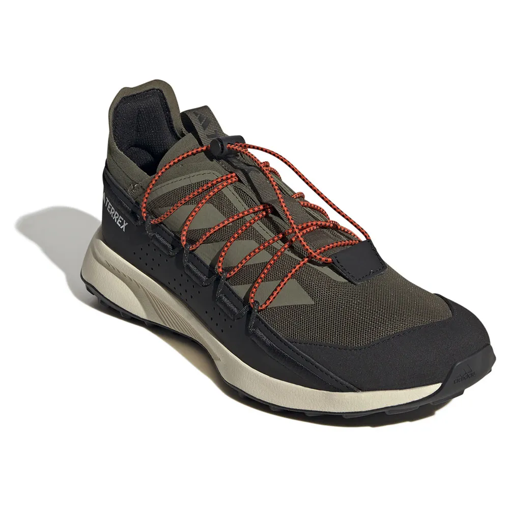 Походные ботинки adidas Terrex Voyager 21 Travel, зеленый — фото 4