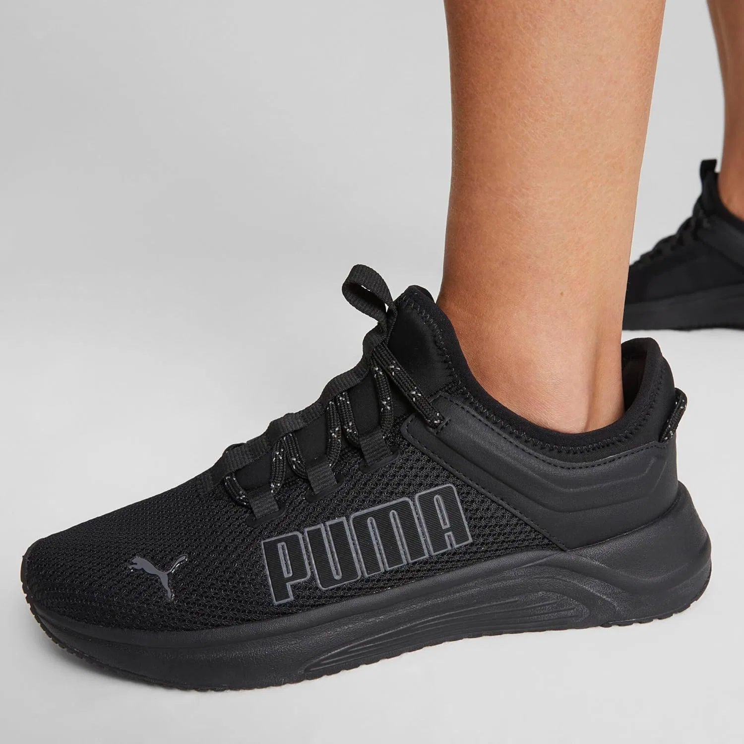 Беговые кроссовки Puma Unisex Softride Astro SlipRoad, Puma Black Cool Dark Gray — фото 2