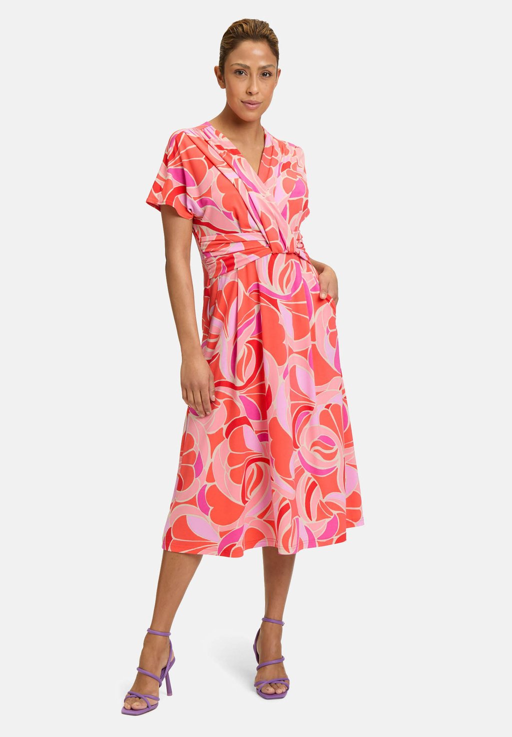 

Повседневное платье Betty Barclay, красный