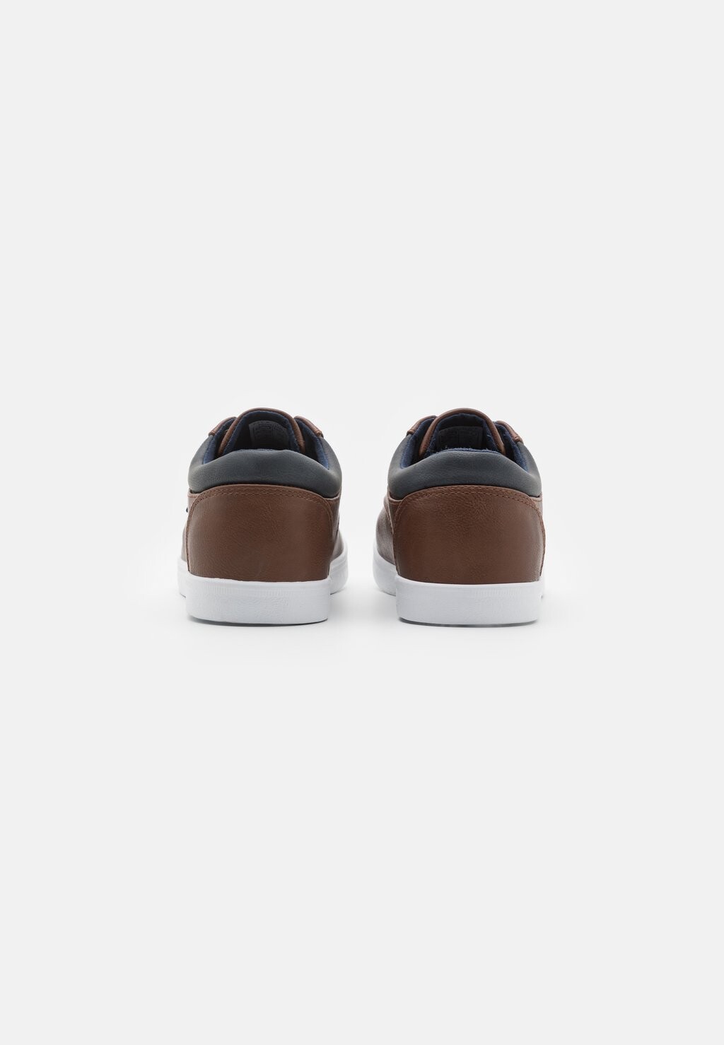 Кроссовки Unisex Pier One, коричневые