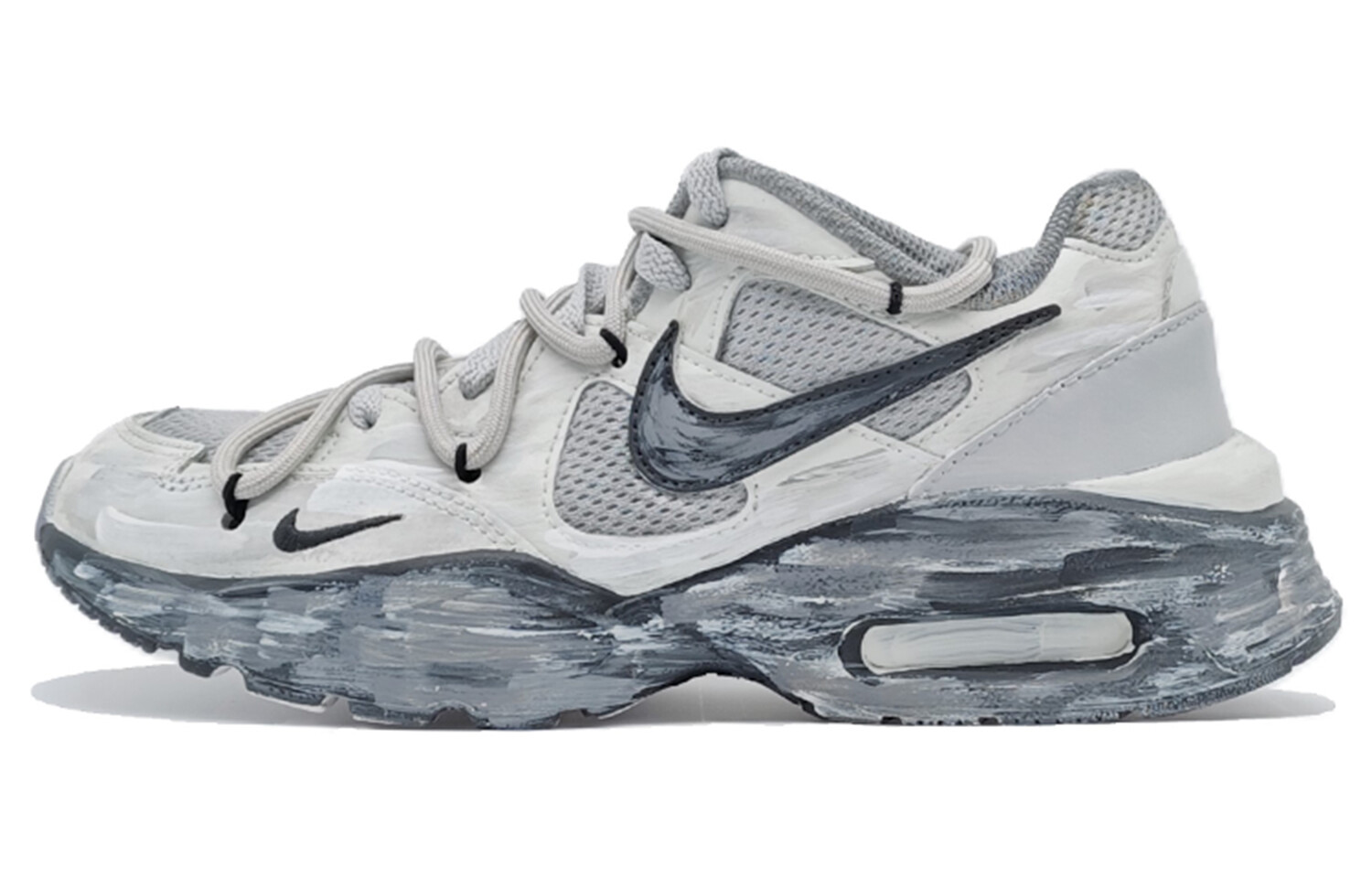

Кроссовки Air Max Fusion женские с низким верхом серые Nike