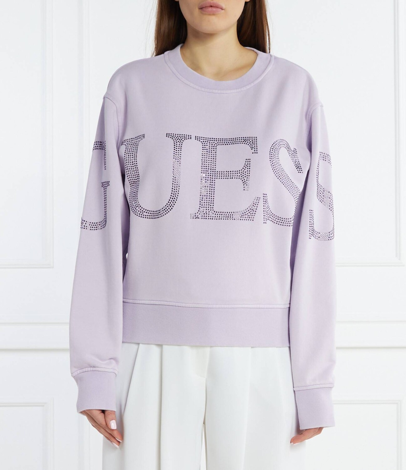 

Толстовка GUESS Relaxed fit, лавандовый