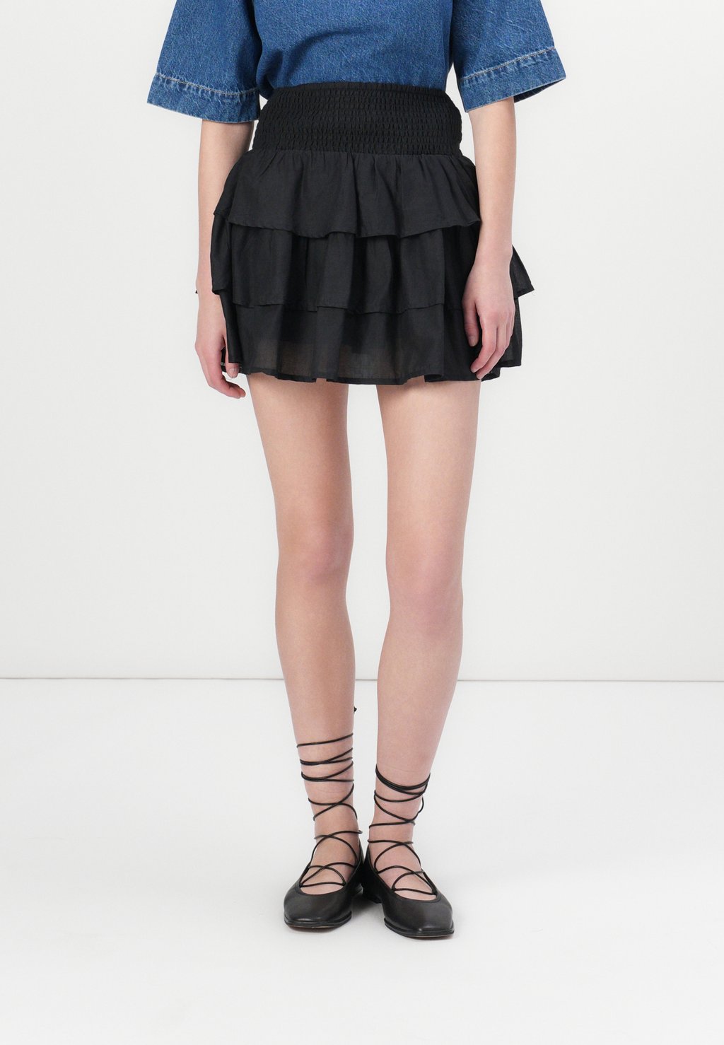

Мини-юбка NMGLINDA SMOCK LAYER SKIRT Noisy May, черный