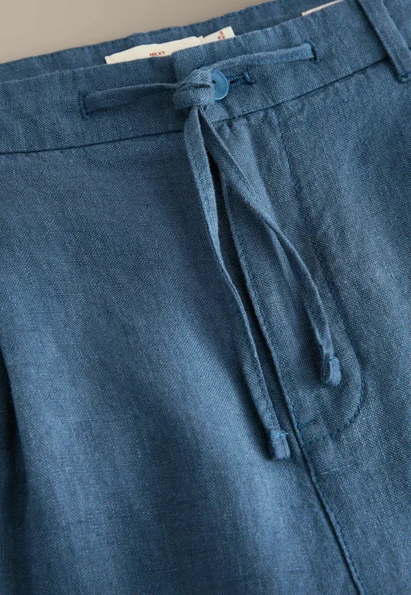 Брюки Next Regular tapered fit signature 100% linen pleated chino, светло-голубой — фото 2