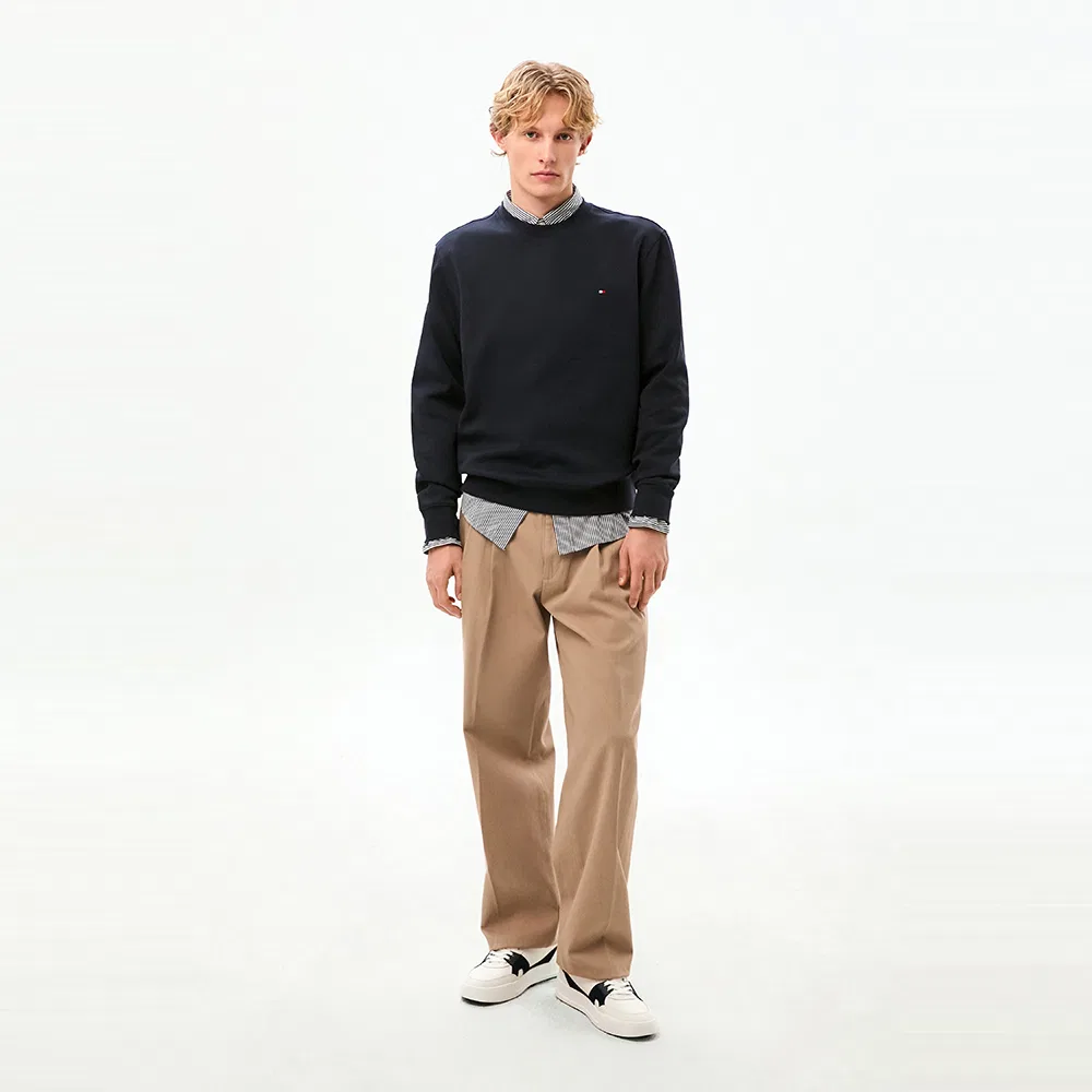 Мужской тёмно-синий свитшот Essential Intechno Crewneck от Tommy Hilfiger — фото 2