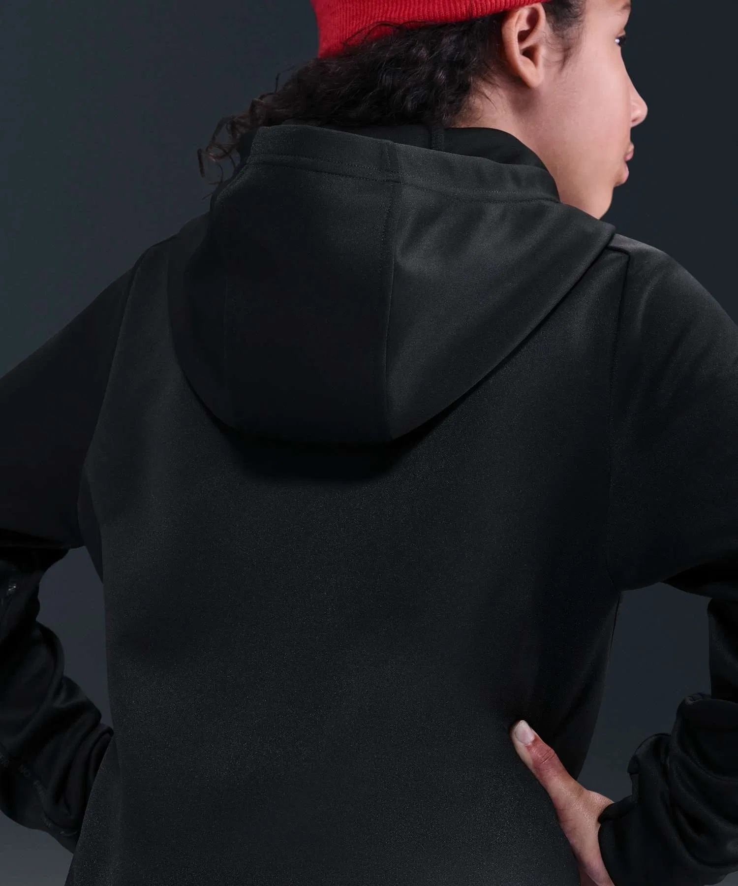 Детская толстовка Nike Sportswear Multi Dri-FIT Pullover Hoodie / Детская толстовка Nike Sportswear Multi Dri-FIT Pullover Hoodie HV0653-011 Black — фото 3