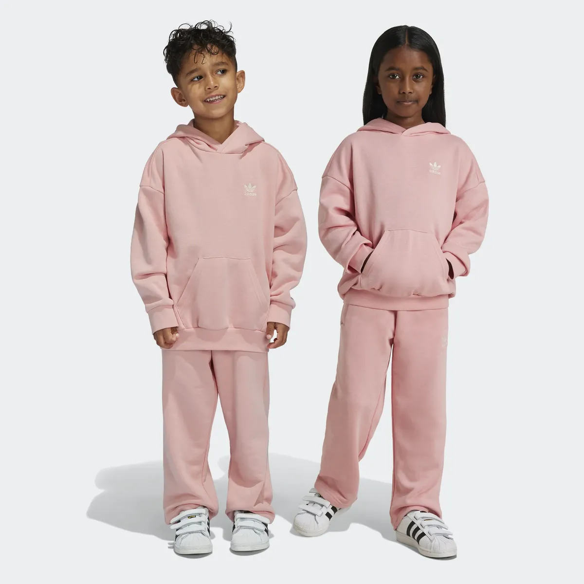 

Спортивный костюм Adidas Originals "HOODIE SET" (2 шт.), цвет Semi Pink Spark