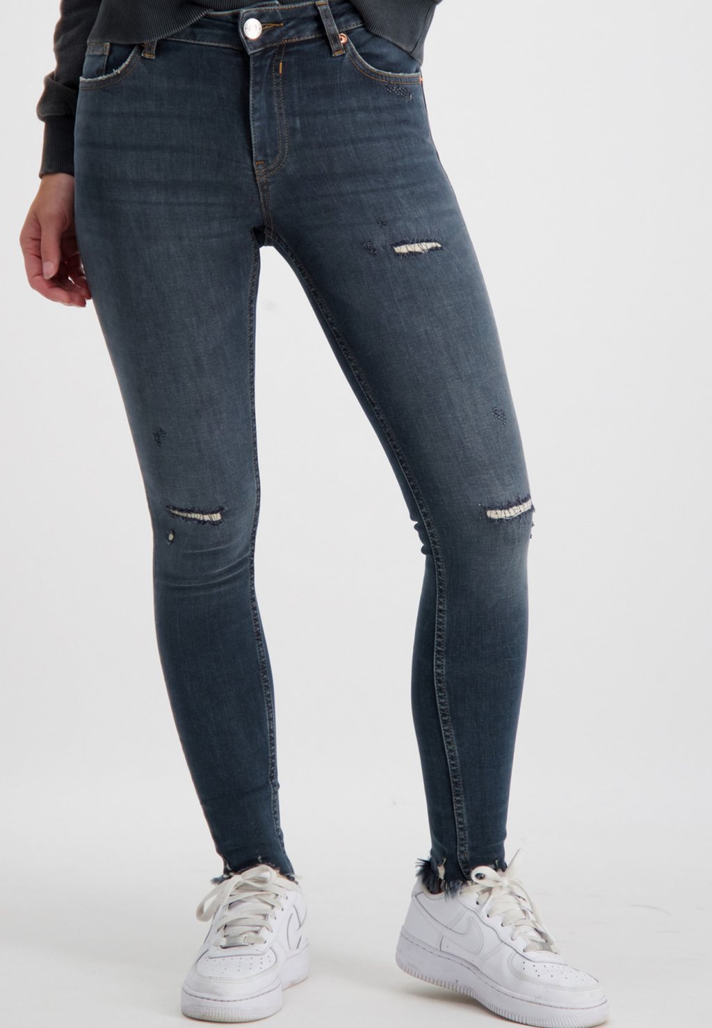 

Джинсы скинни ELIF Cars Jeans, деним