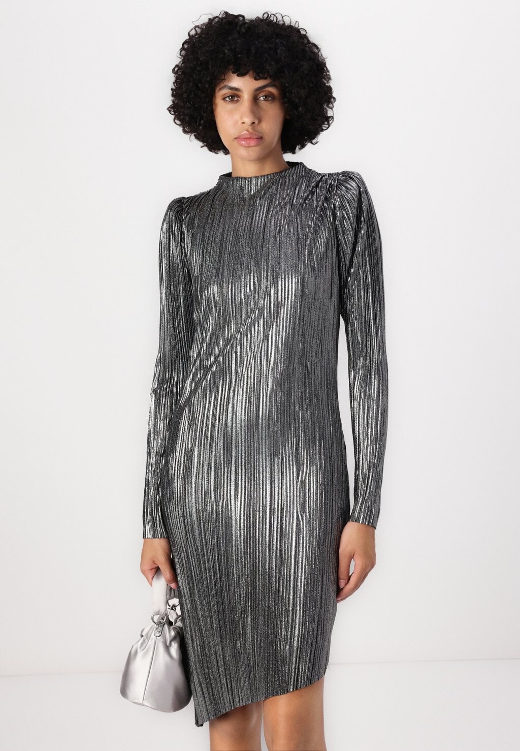 

Коктейльное платье / Вечернее платье GROUNDBERRY MAGGIE DRESS Bruuns Bazaar, бронза