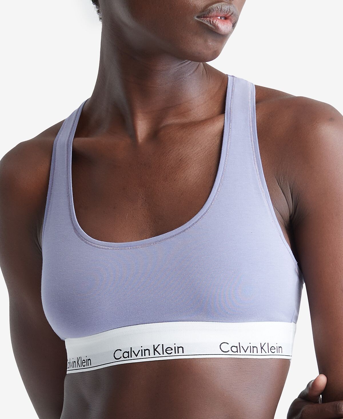 

Женский современный хлопковый бюстгальтер без косточек F3785 Calvin Klein