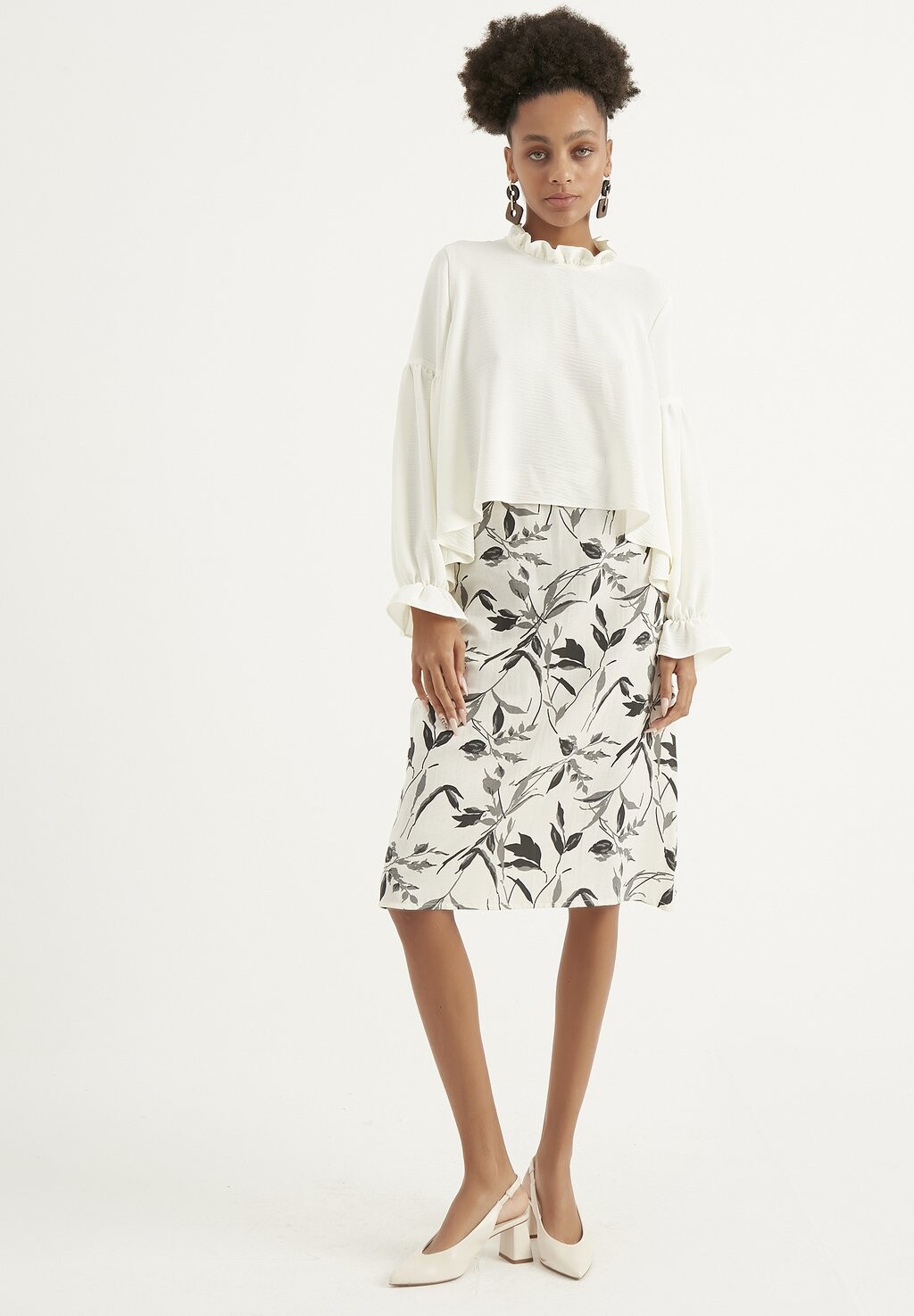

Юбка А-силуэта Floral Patterned Skirt Herita, цвет grey