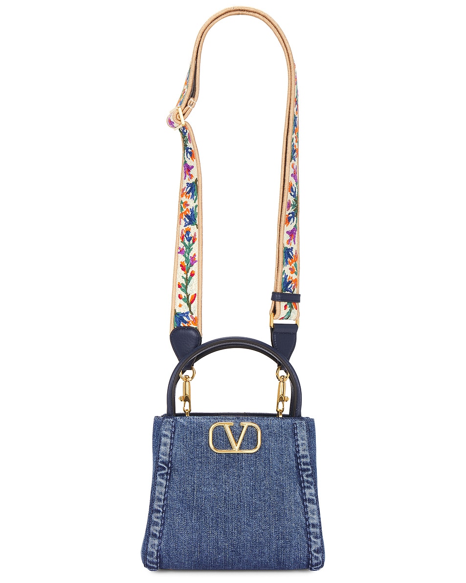 

Alltime Маленькая сумка с двумя ручками Valentino Garavani, Dark Denim, Multicolor, & Worker
