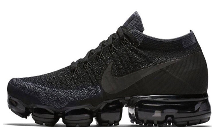 

Nike Кроссовки для женщин